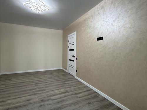 квартира за адресою Довженка, 31В