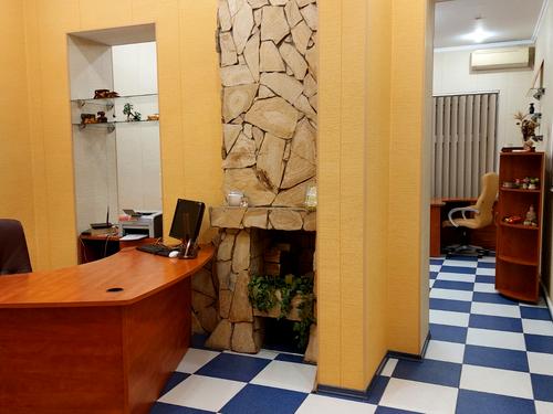 комерційна за адресою Сєченова пров., 3а