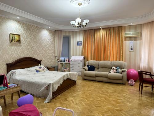 квартира по адресу Педагогическая ул., 27