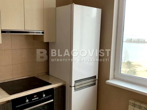 квартира за адресою Соснова вул., 10