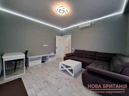 квартира за адресою Михайла Максимовича вул. (Онуфрія Трутенка), 26-Б