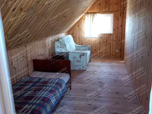 дом по адресу Центральна, 8