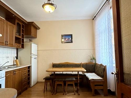 квартира за адресою Григорія Квітки-Основ'яненка вул., 15
