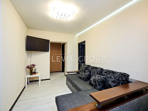 квартира за адресою Ревуцького вул., 5