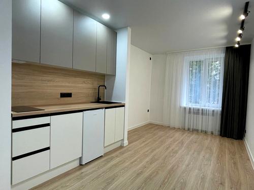 квартира за адресою Будівельників вул., 5