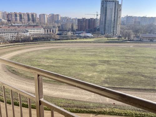квартира за адресою Краснова вул., 3
