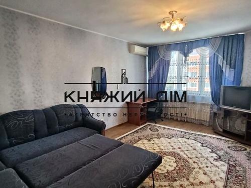 квартира за адресою Київ, Олени Пчілки вул., 5
