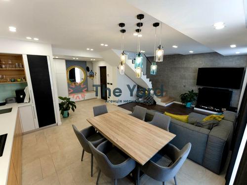 квартира за адресою Регенераторна вул., 4