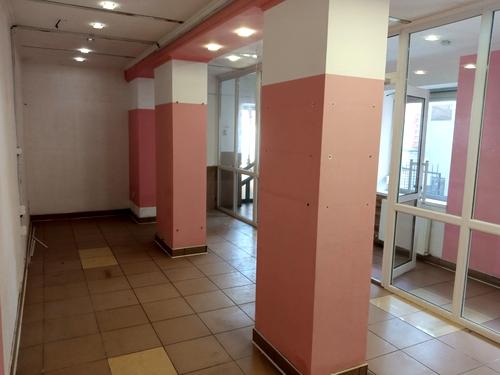комерційна за адресою Майдан Шевченка, 3