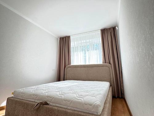 квартира за адресою Лесі Українки бульв., 12