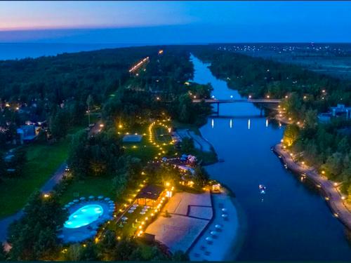 участок по адресу с. Лебедевка, 