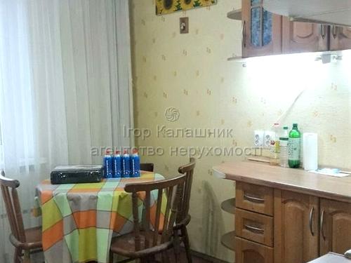 квартира по адресу Ревуцкого ул., 42-Б