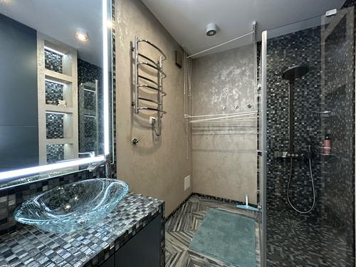 квартира за адресою Боголюбова вул., 24