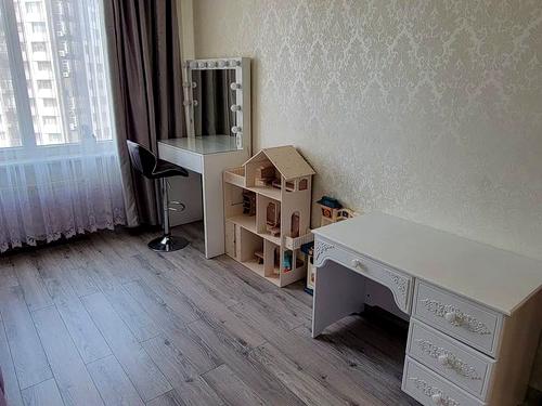 квартира за адресою Генуезька вул., 24д к.1-3