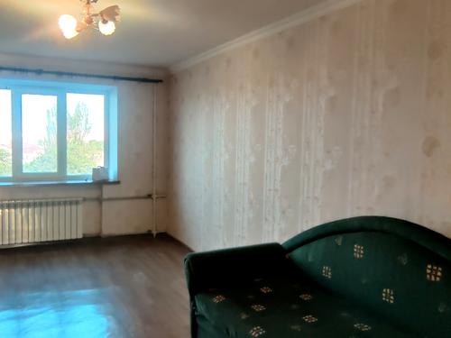 квартира за адресою Соборна вул. (Радянська), 12