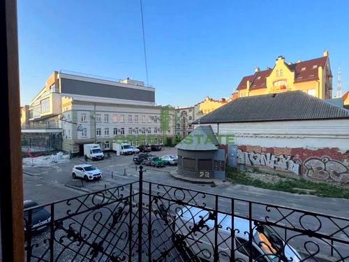 квартира по адресу Джерельная ул., 3