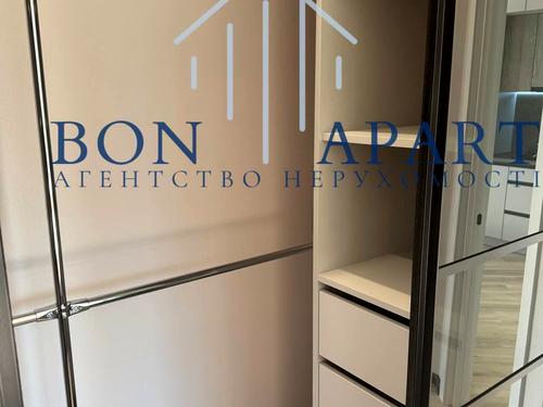 квартира за адресою Героїв Небесної Сотні просп., 14 