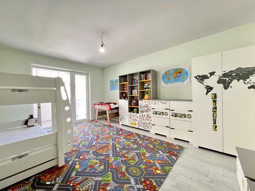 квартира за адресою Вишнева вул., 17