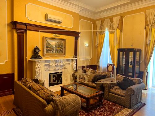 квартира за адресою Заньковецької вул., 7