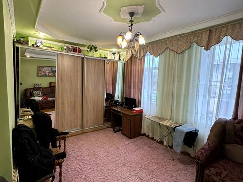 квартира по адресу Радехов, Юрия Шухевича ул., 14