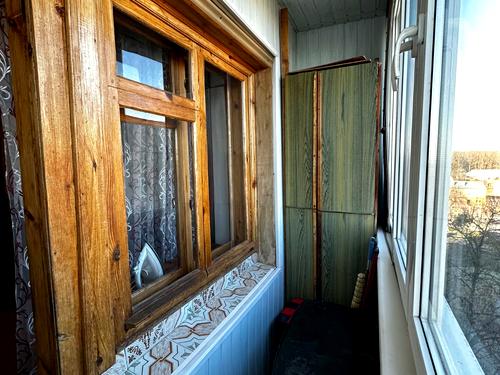 квартира за адресою Космонавтів вул., 8