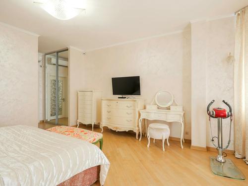 квартира по адресу Евгения Коновальца ул. (Щорса), 32-А