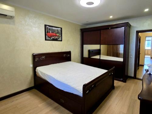 квартира за адресою Лазурна вул., 5 к11