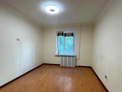 квартира за адресою Тополина вул., 18