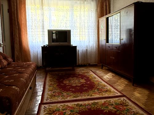 квартира по адресу Полякова ул., 3-А