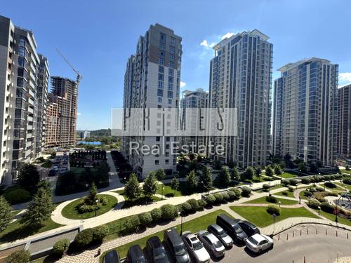 квартира за адресою Андрія Верхогляда вул. (Михайла Драгомирова), 11