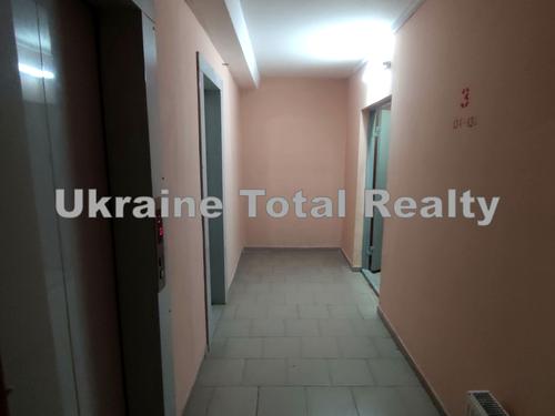 квартира за адресою Милославська вул., 16