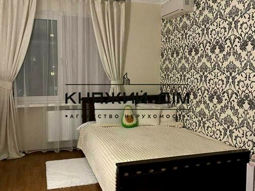 квартира за адресою Бориса Гмирі вул., 16а