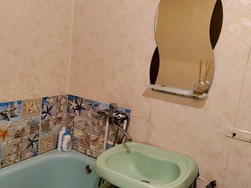 квартира за адресою Валентинівська вул. (Блюхера), 24г