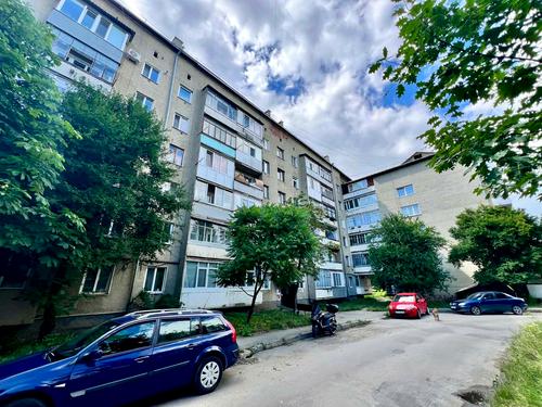 квартира за адресою Олександра Довженка вул., 18/2