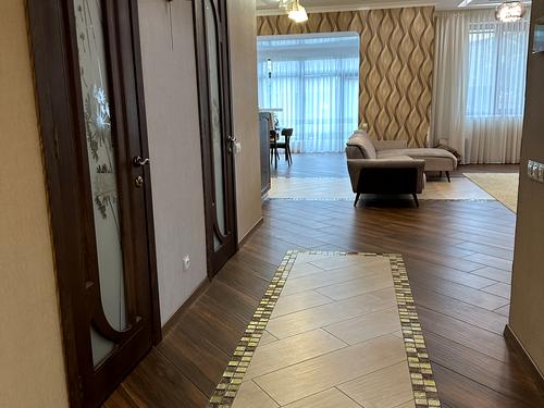 будинок за адресою Центральна вул., 72