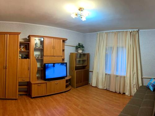 будинок за адресою Кленова