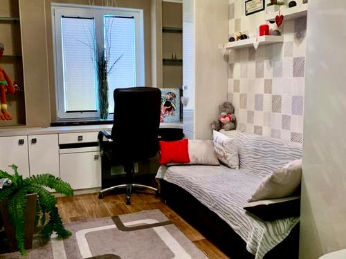 квартира за адресою Павла Тичини просп., 14-А