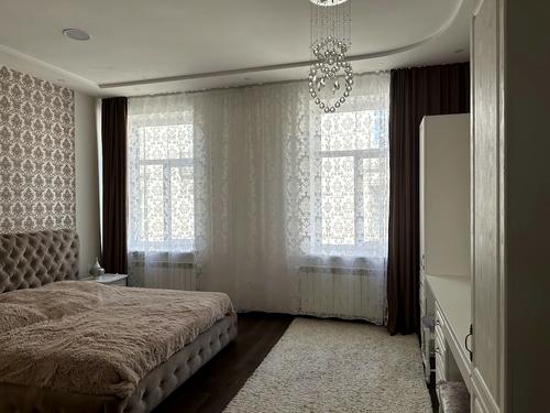 квартира за адресою Дорошенка вул., 23