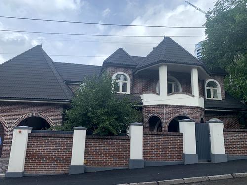 будинок за адресою Павла Загребельного вул. (Миколи Раєвського), 11а