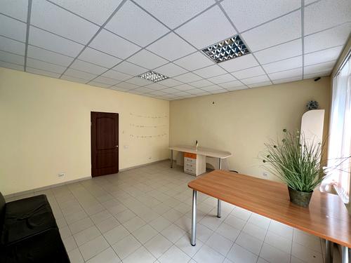 комерційна за адресою 12-та Поздовжня вул., 50