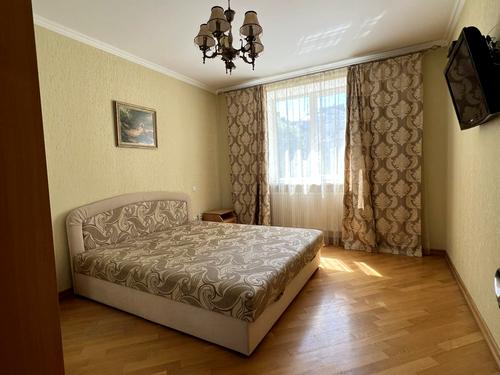 квартира за адресою Євгена Коновальця вул., 124А