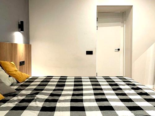 квартира за адресою Регенераторна вул., 4 к15