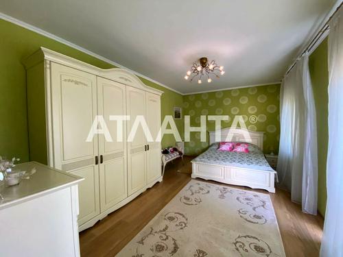 будинок за адресою Анни Ахматової вул.
