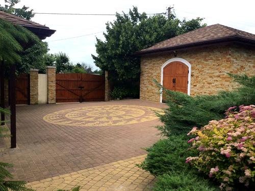 будинок за адресою Ржищів, Липова, 34