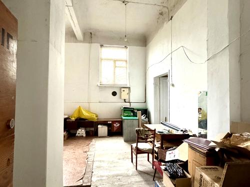 комерційна за адресою Криворіжсталі вул. (Орджонікідзе), 36