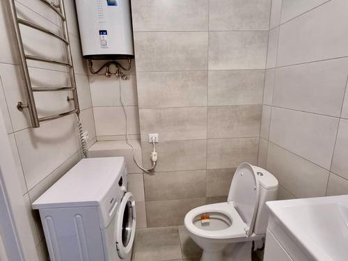 квартира за адресою Драгоманова вул., 2-А