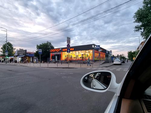 комерційна за адресою Гетьмана Павла Полуботка вул. (Попудренка), 20