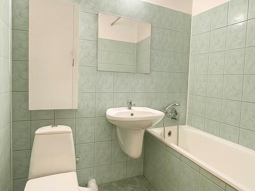 квартира за адресою Тролейбусна вул., 8