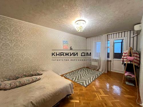 квартира за адресою Київ, Урлівська вул., 3-А