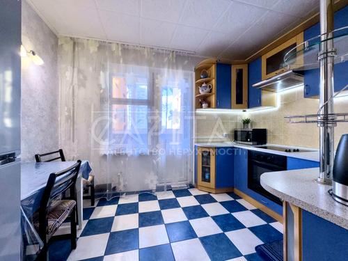 квартира за адресою Драгоманова вул., 3
